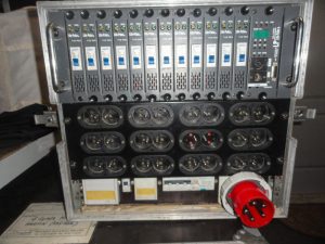 Grada LitePuter 12 x 2kW DX1220D en rack-image