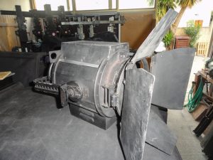 Projecteurs Fresnels 2kW Lee-image